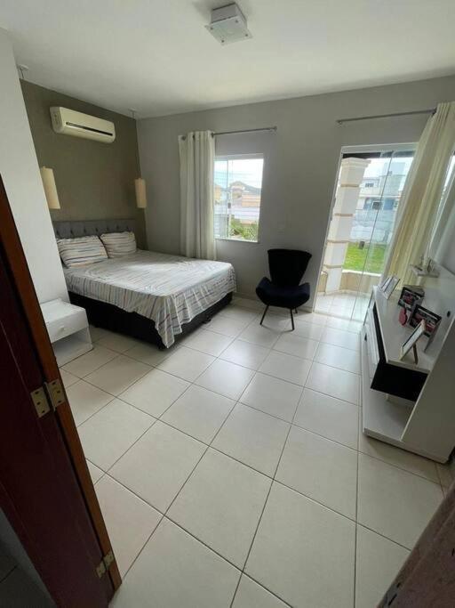 Casa Com Piscina, Churrasqueira E Ar Condicionado Em Condominio 카보프리우 외부 사진