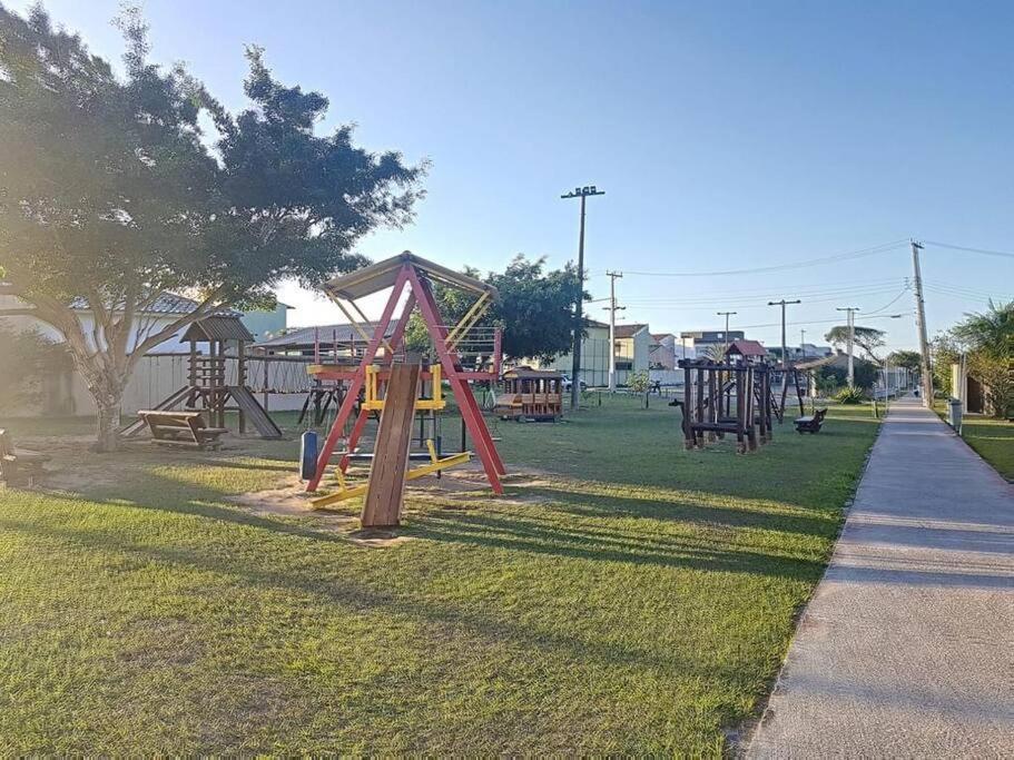 Casa Com Piscina, Churrasqueira E Ar Condicionado Em Condominio 카보프리우 외부 사진